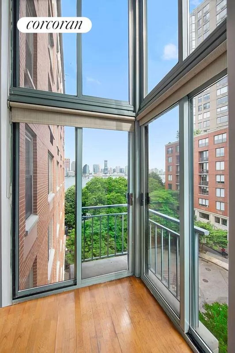 Condo in New York, New York, United States 4 - 17757195