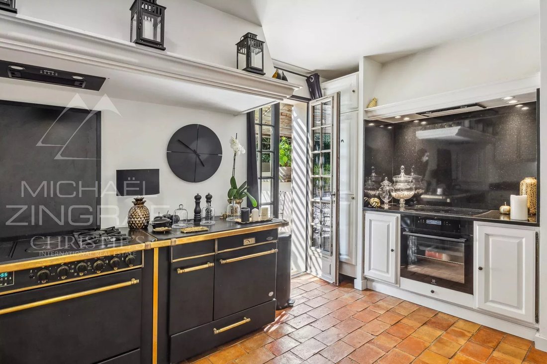 Villa in Cabris, Provence-Alpes-Côte d'Azur, France 4 - 17760374