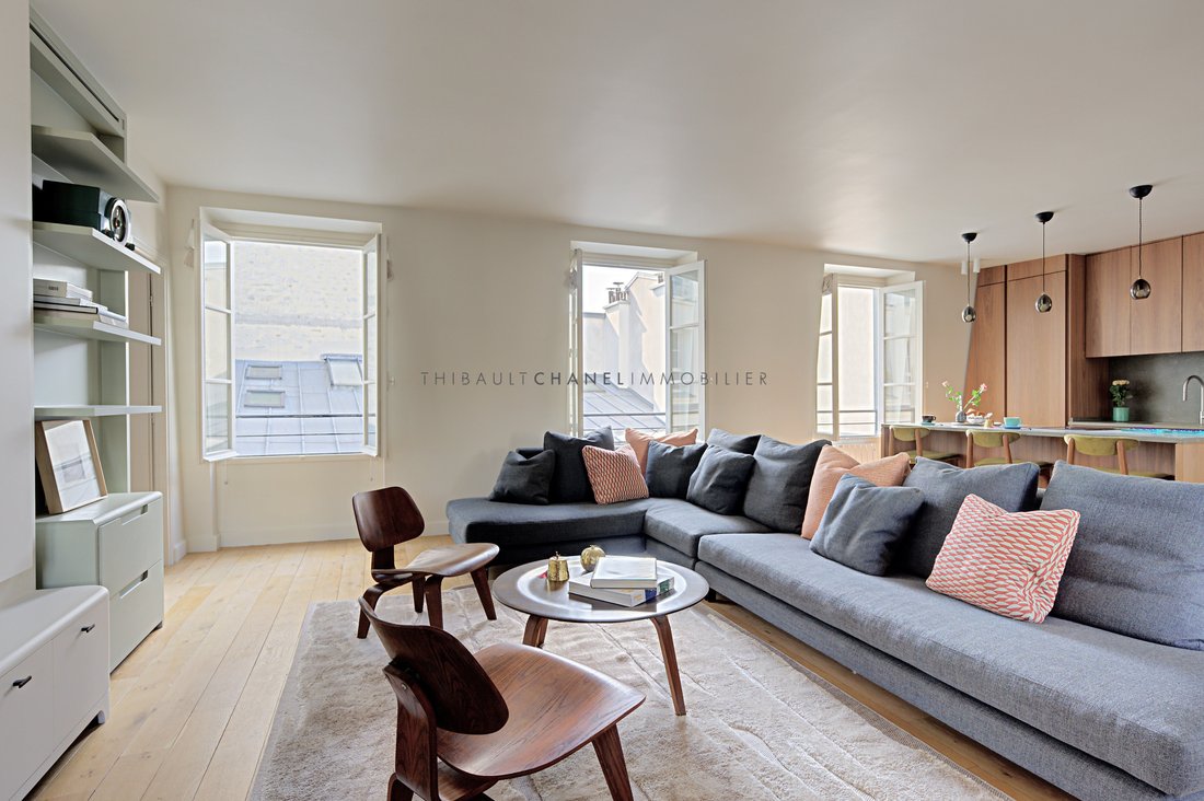 Apartment in Montorgueil-Saint Denis, Paris 2e Arrondissement, Paris 5 - 17357428