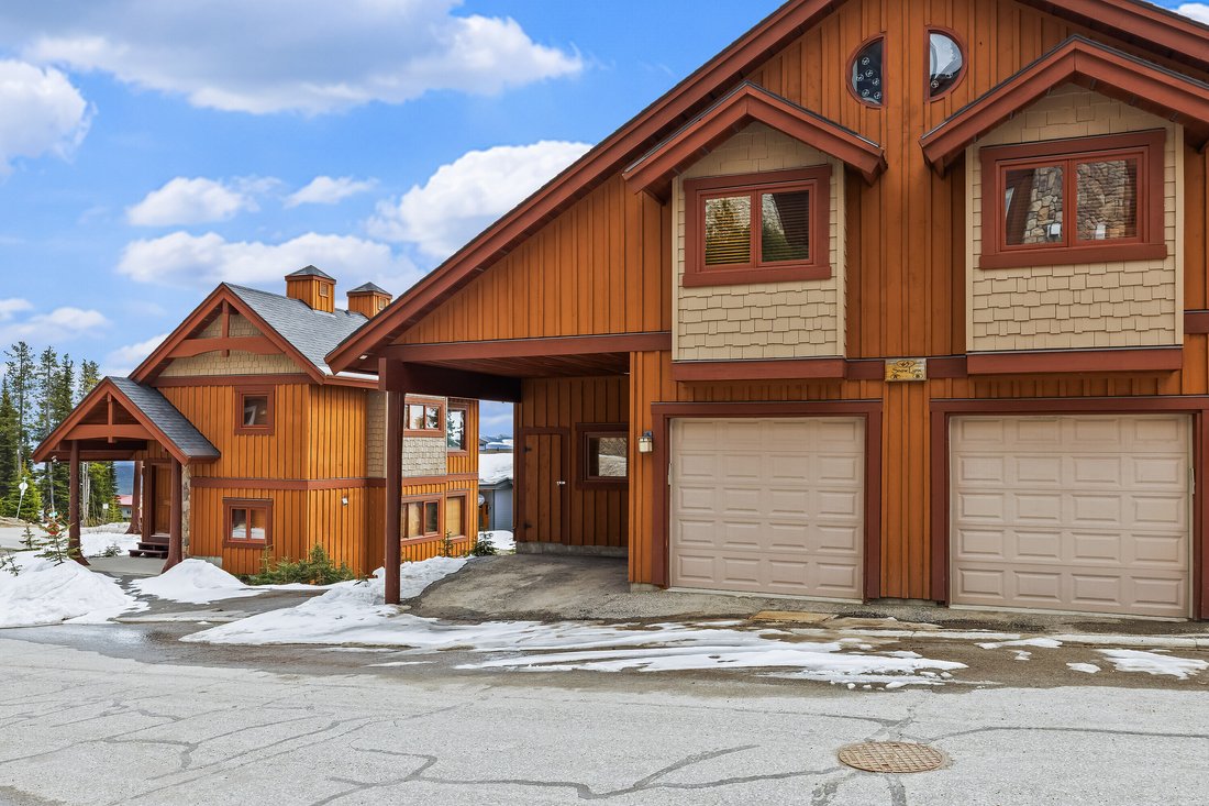 House in Kootenay Boundary E / West Bo*, British Columbia, Canada 2 - 17757297
