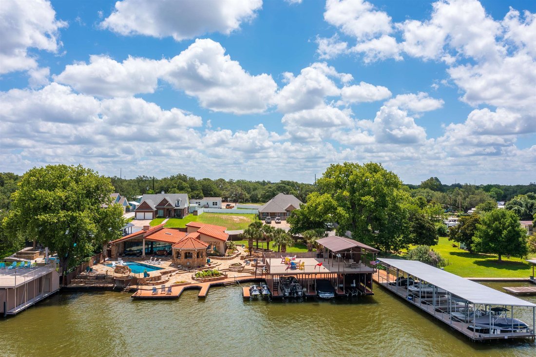 House in Kingsland, Texas, United States 1 - 17757442