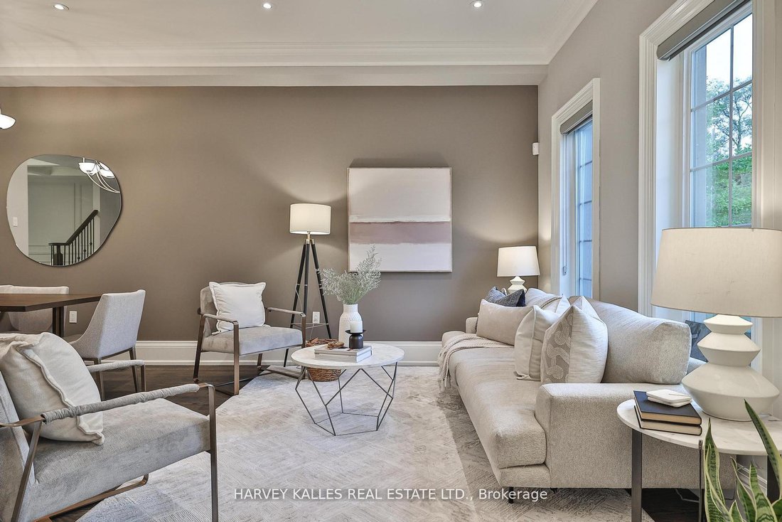 House in Toronto, Ontario, Canada 5 - 17761166