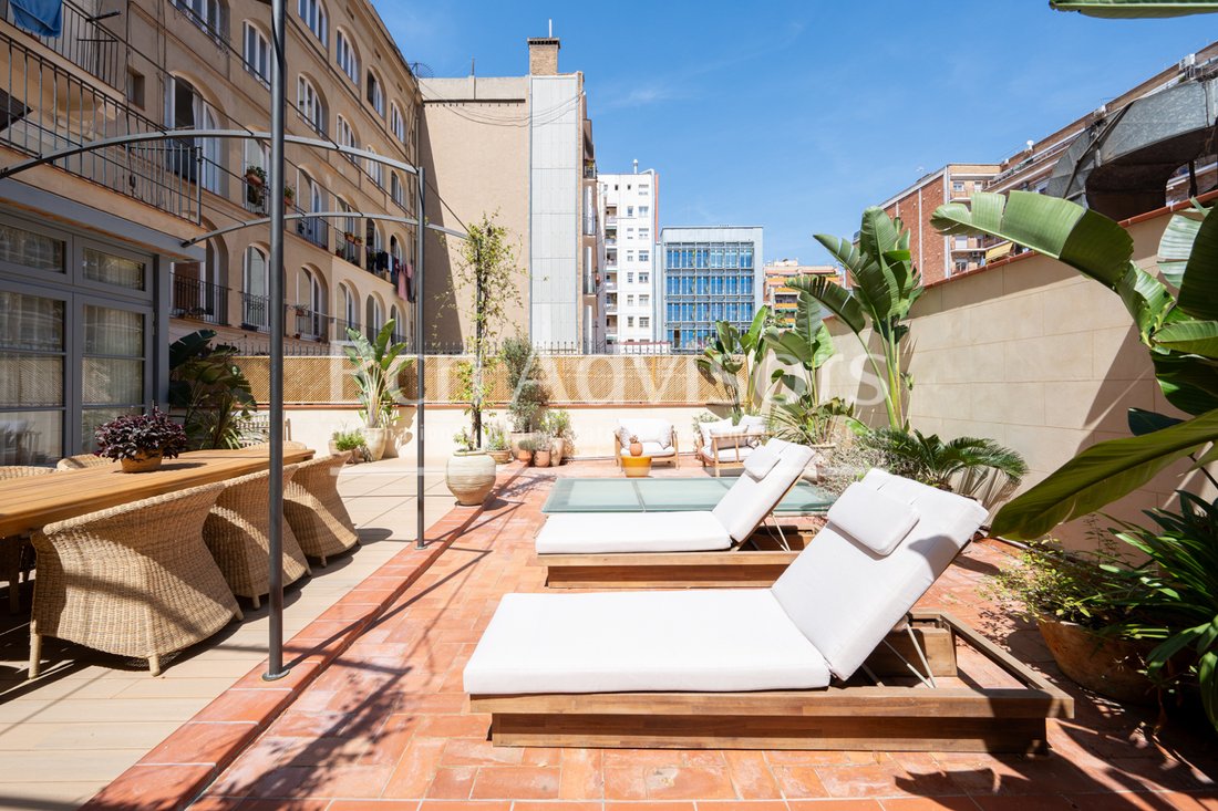 Apartment in Eixample, Barcelona, Spain 3 - 17698662