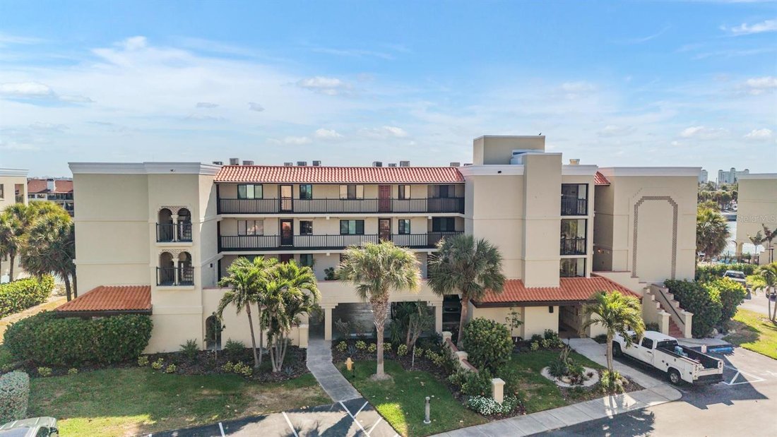 Condo in Treasure Island, Florida, United States 2 - 17758466