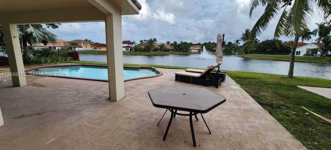 House in Miami, Florida, United States 4 - 17754790