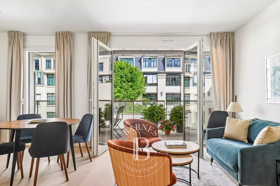 Apartment in Ecole Militaire, Paris 7e Arrondissement, Paris 4 - 17756756