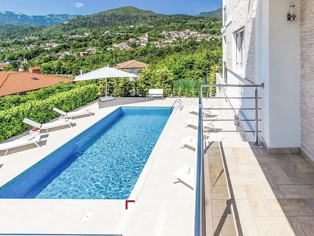 Villa in Grad Opatija, Primorje-Gorski Kotar County, Croatia 2 - 15515008