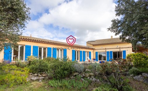 House in Ouveillan, Occitania, France 1