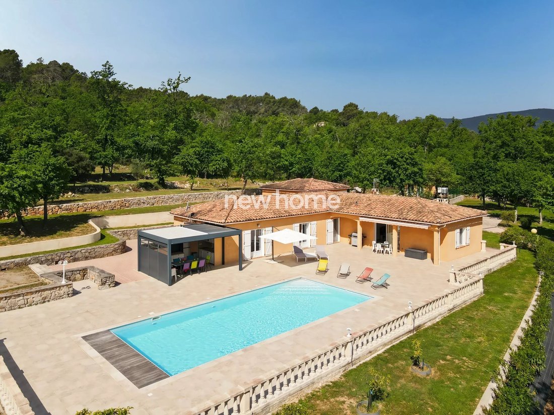 House in Fayence, Provence-Alpes-Côte d'Azur, France 1 - 17757248