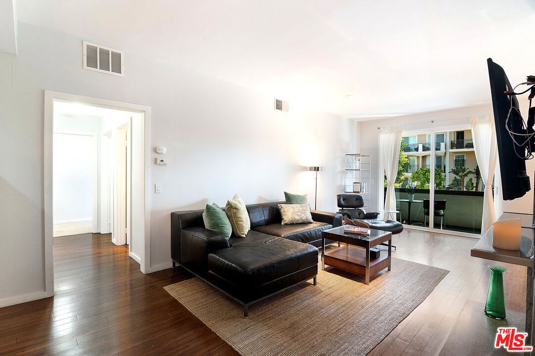 Condo in Marina del Rey, California, United States 4 - 17756433