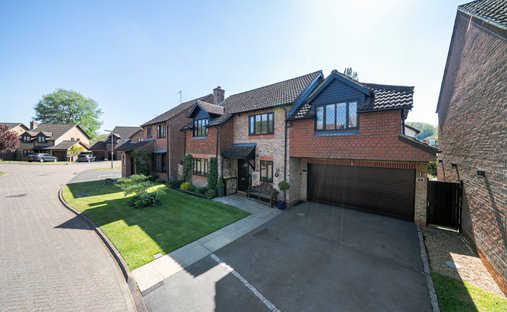House in Godalming, England 1