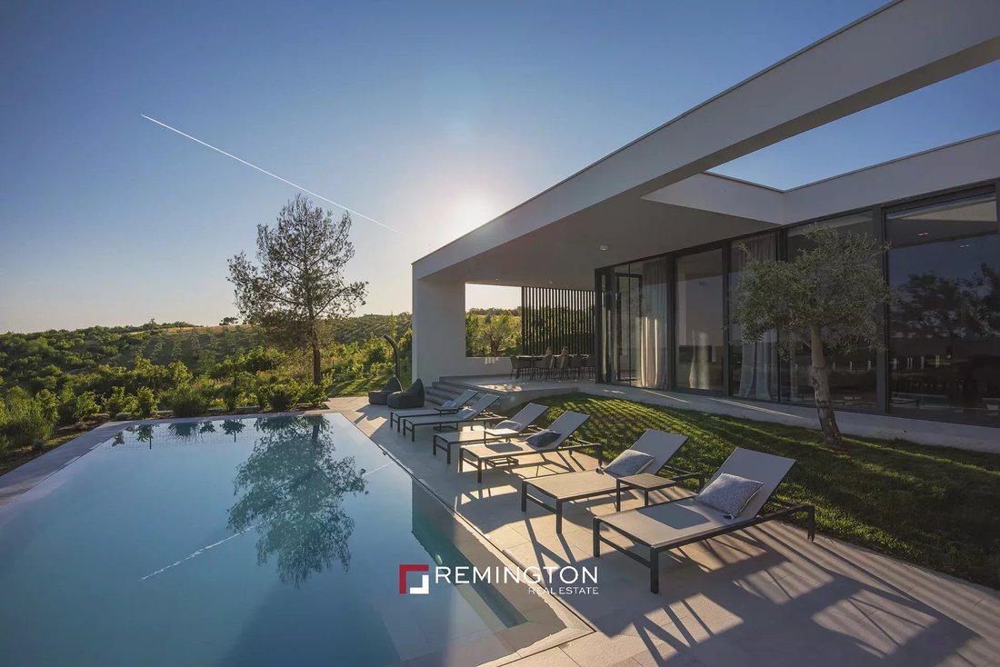 Villa in Novigrad, Istria County, Croatia 1 - 15332615
