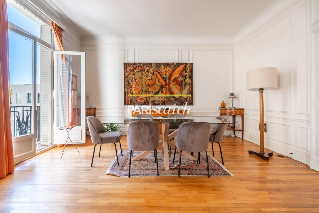 Apartment in Auteuil Nord, Paris 16e Arrondissement, Paris 2 - 17745207