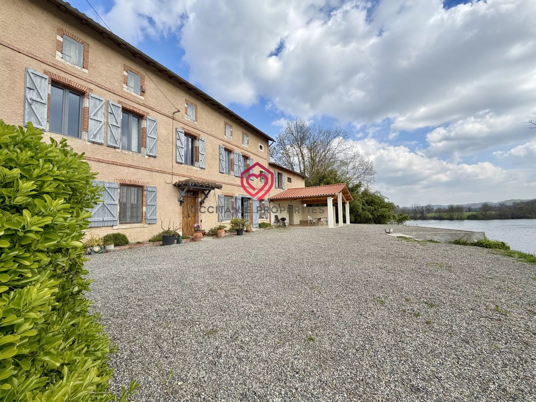 House in Salles-sur-Garonne, Occitania, France 1 - 17454716