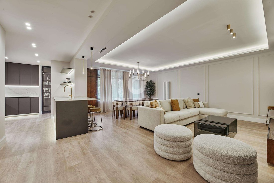 Apartment in Chamartín, Madrid, Spain 1 - 16329236
