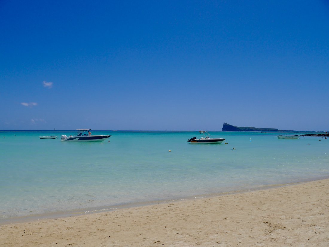 Apartment in Cap Malheureux, Rivière du Rempart District, Mauritius 1 - 15925146