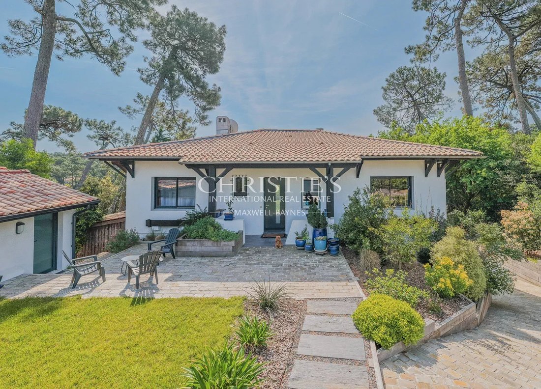 House in Le Moulleau-Les Abatilles, Arcachon, France 1 - 17756671