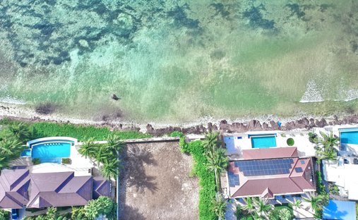Land in Patricks Island, George Town, Cayman Islands 1
