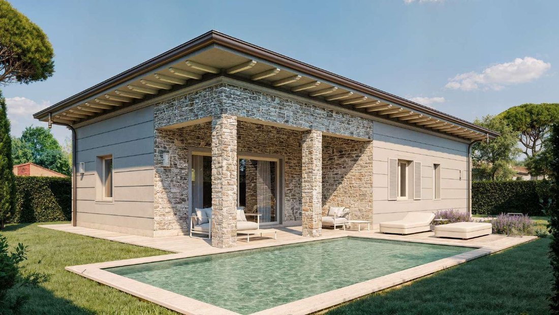 House in Tonfano, Pietrasanta, Italy 2 - 17758586