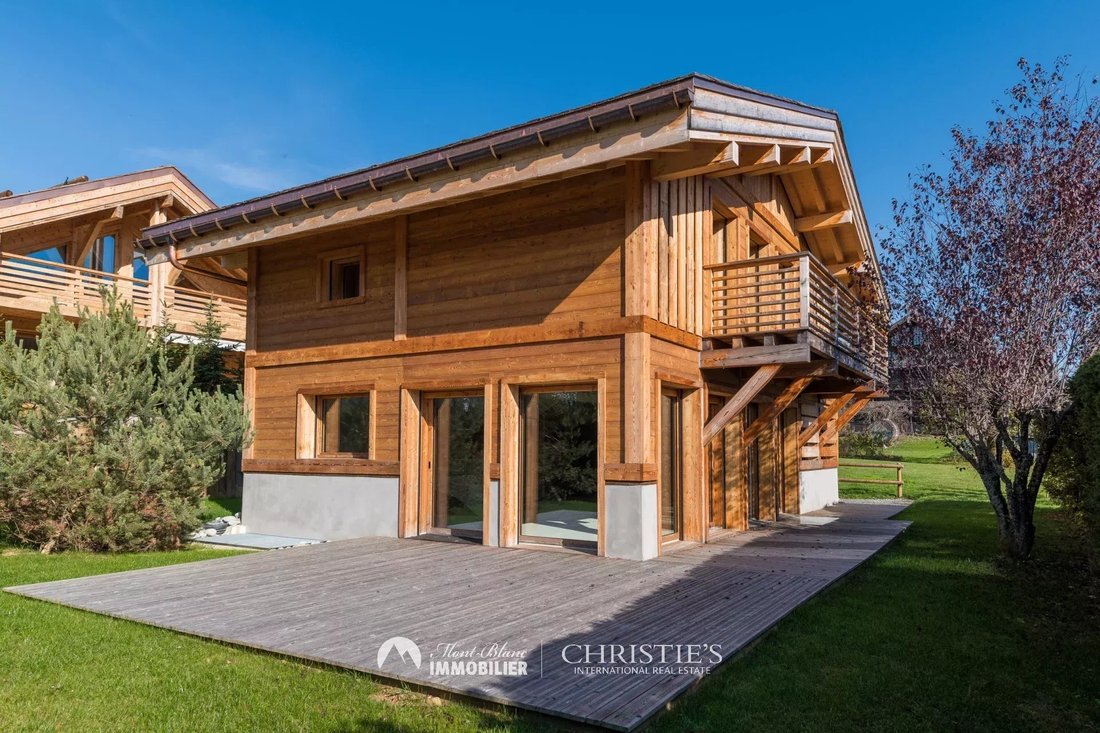 Villa in Megève, Auvergne-Rhône-Alpes, France 2 - 15494080