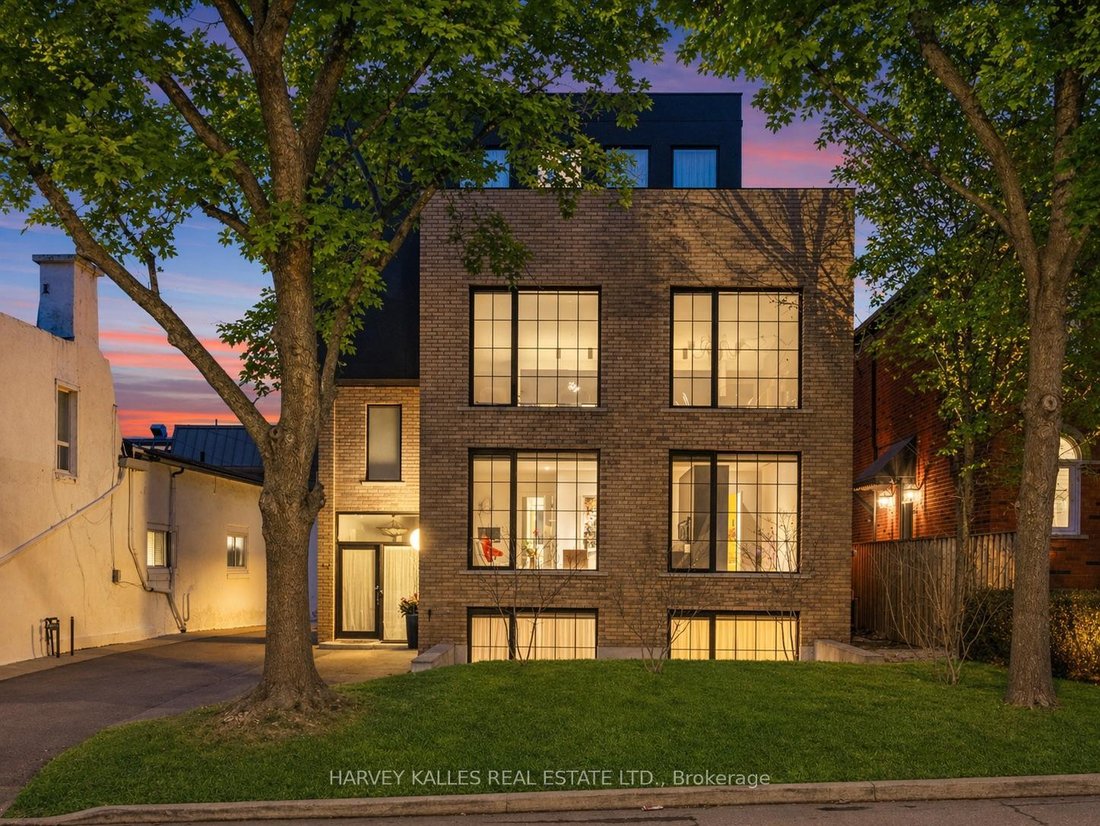 Condo in Toronto, Ontario, Canada 2 - 17761354