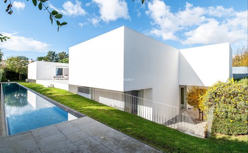 Villa a Carnaxide e Queijas, Lisbona, Portogallo 1