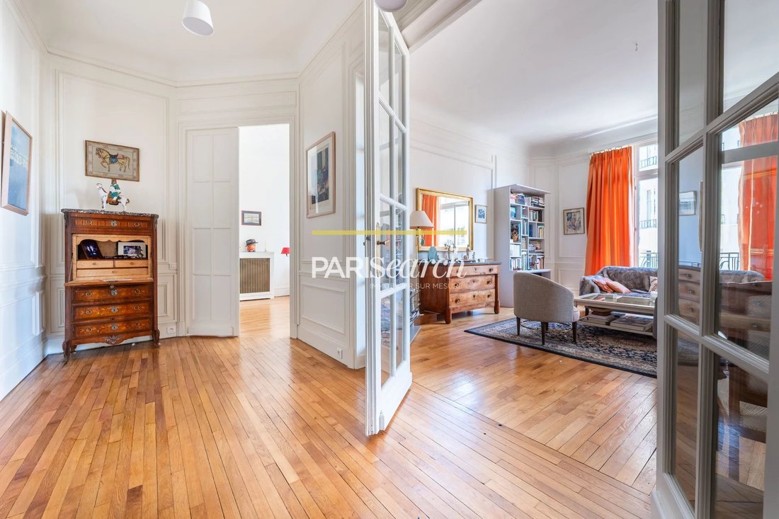 Apartment in Auteuil Nord, Paris 16e Arrondissement, Paris 1 - 17745207
