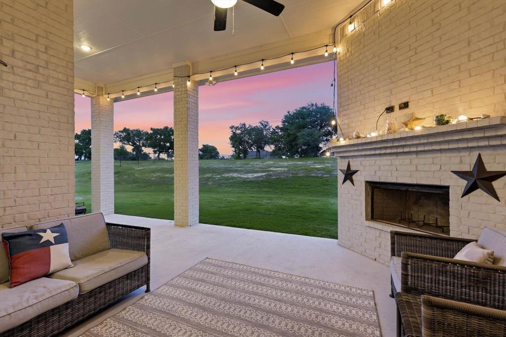 House in Weatherford, Texas, United States 2 - 17759424