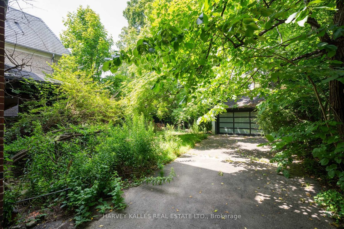 House in Toronto, Ontario, Canada 5 - 17761837