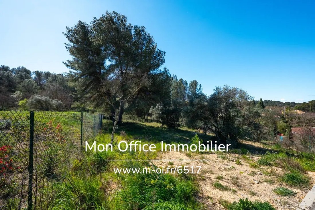 Land in Grand Sud- Aix la Duranne, Aix-en-Provence, France 2 - 17755410