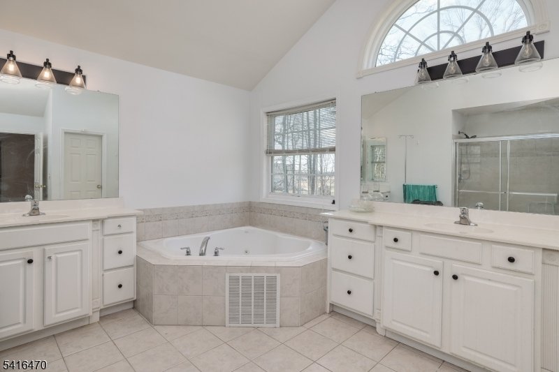House in Franklin, New Jersey, United States 5 - 17760601