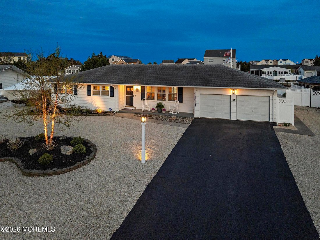 House in Little Egg Harbor Township, New Jersey, United States 2 - 17761988