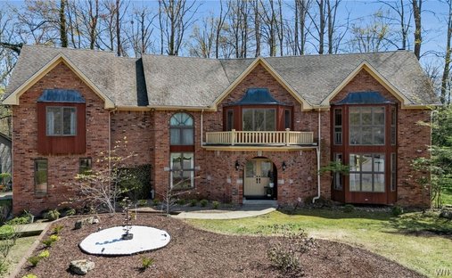 House in East Amherst, New York, United States 1