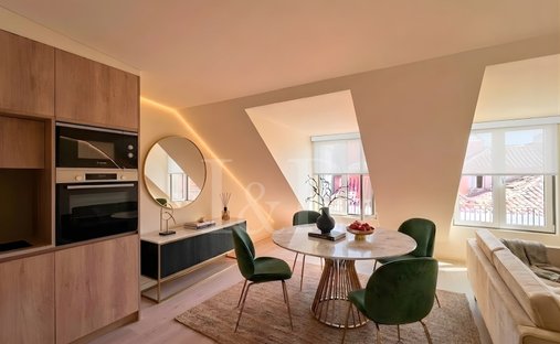 Apartment in Misericordia, Lisbon, Portugal 1