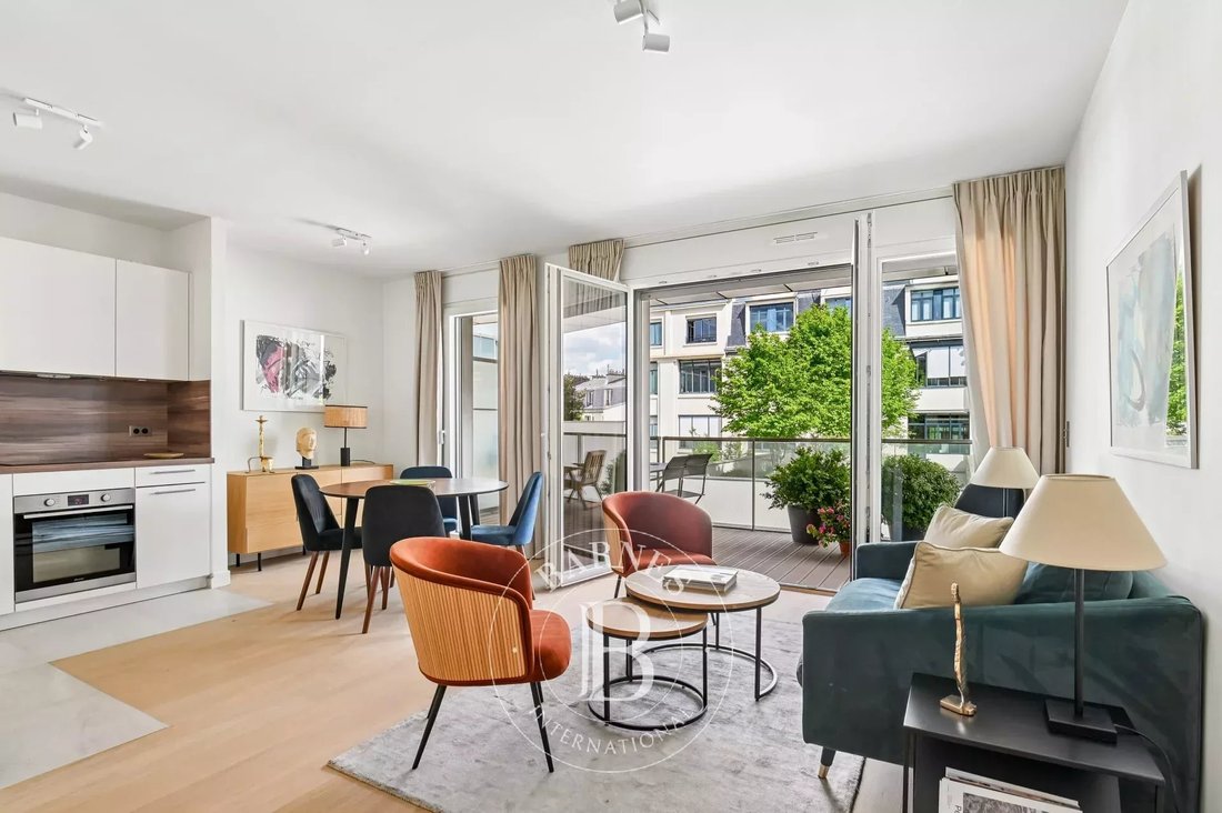 Apartment in Ecole Militaire, Paris 7e Arrondissement, Paris 1 - 17756756