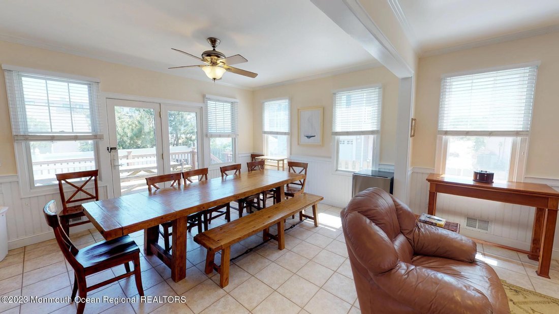 House in Seaside Park, New Jersey, United States 3 - 17758063