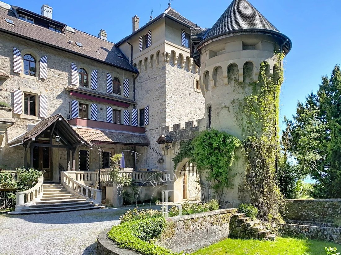 Apartment in Lugrin, Auvergne-Rhône-Alpes, France 3 - 17756745
