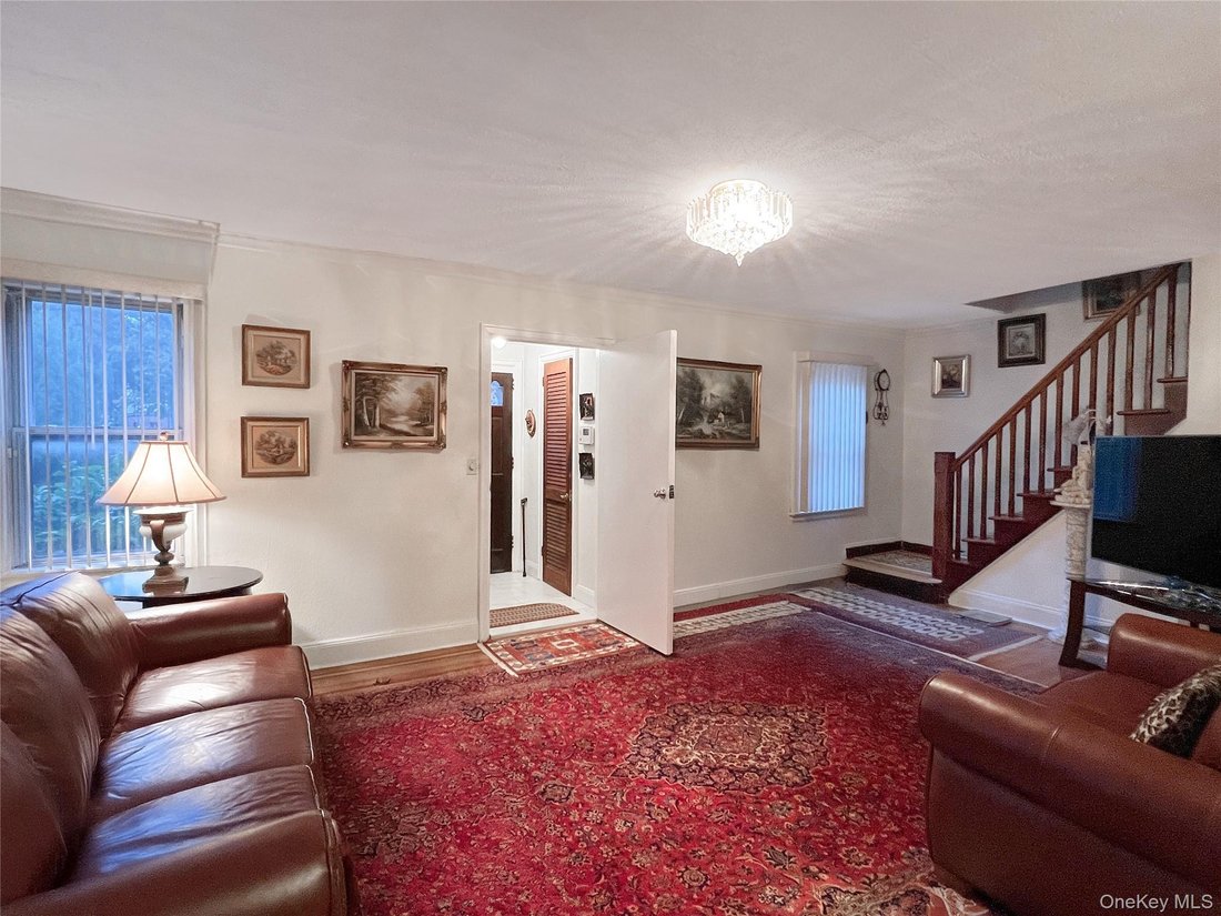 House in New York, New York, United States 3 - 17754758
