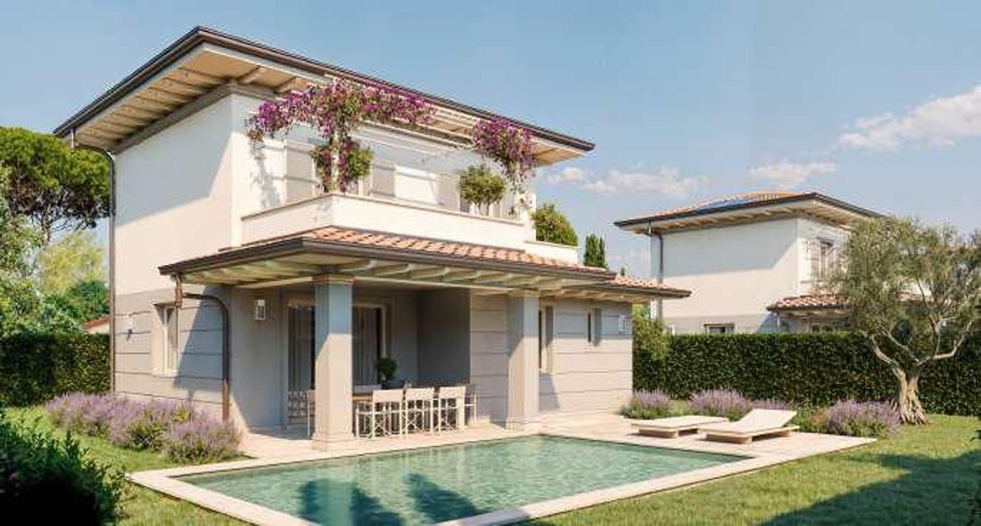 House in Tonfano, Pietrasanta, Italy 2 - 17758630