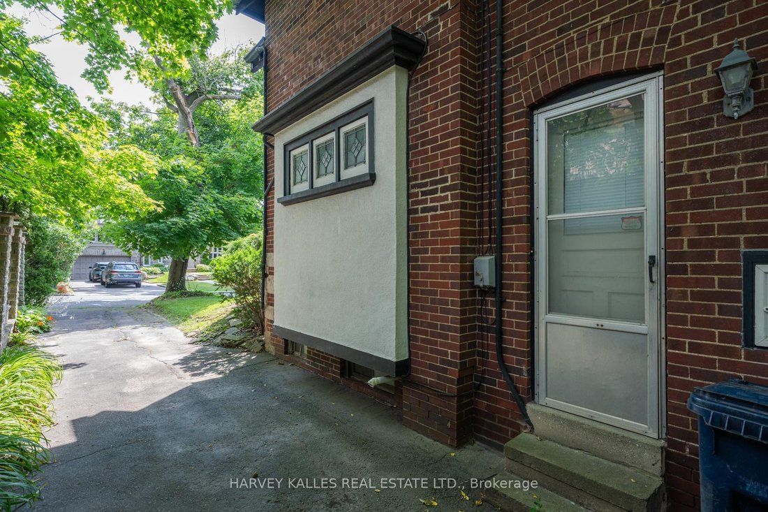 House in Toronto, Ontario, Canada 4 - 17761837
