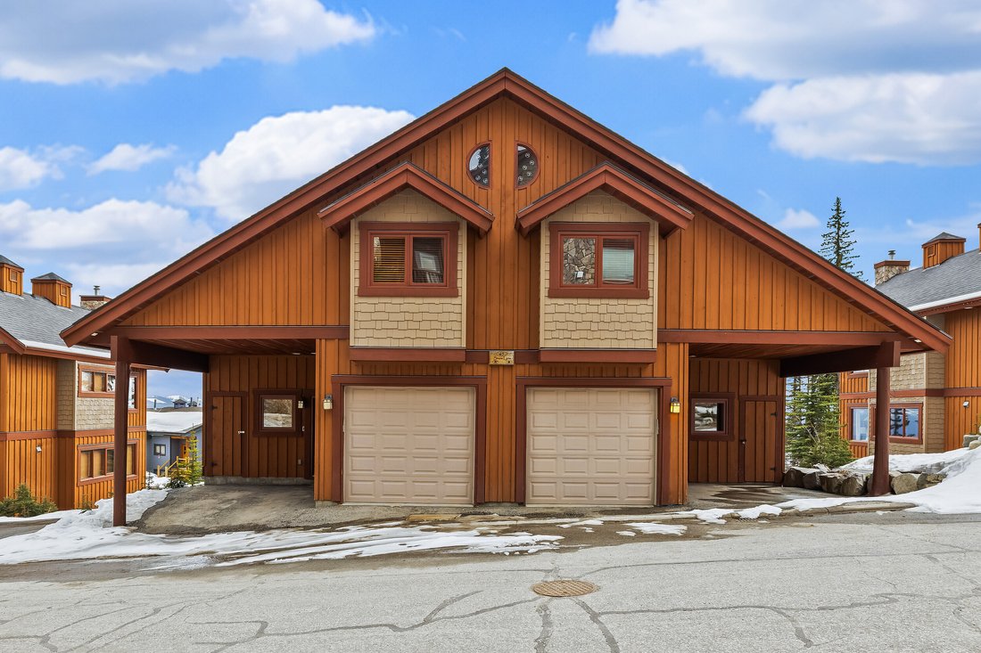 House in Kootenay Boundary E / West Bo*, British Columbia, Canada 1 - 17757297