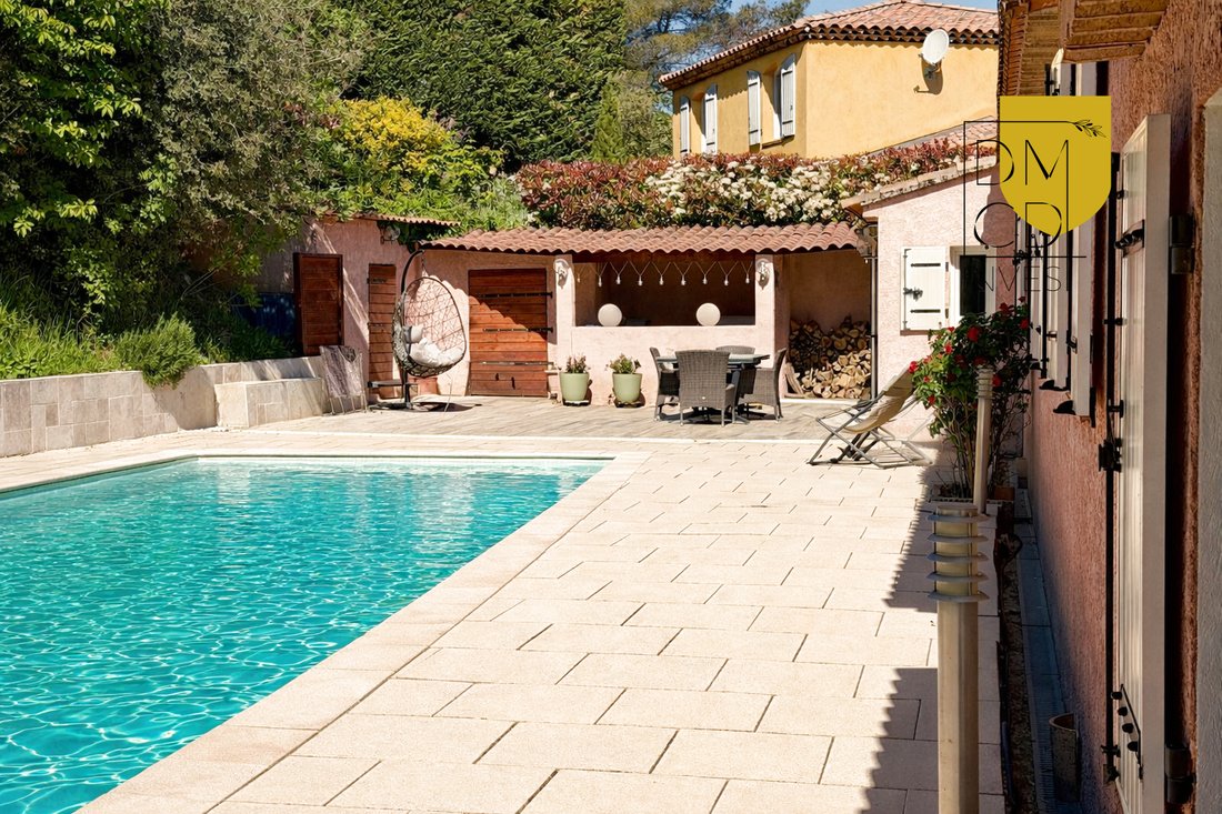 Villa in Peypin, Provence-Alpes-Côte d'Azur, France 1 - 17760057