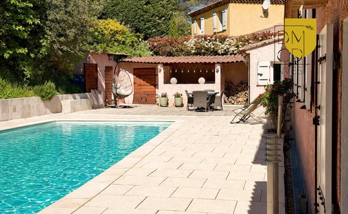 Villa in Peypin, Provence-Alpes-Côte d'Azur, France 1