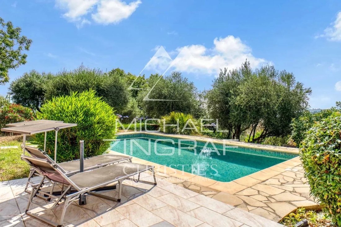 Villa in Le Tignet, Provence-Alpes-Côte d'Azur, France 3 - 17760370