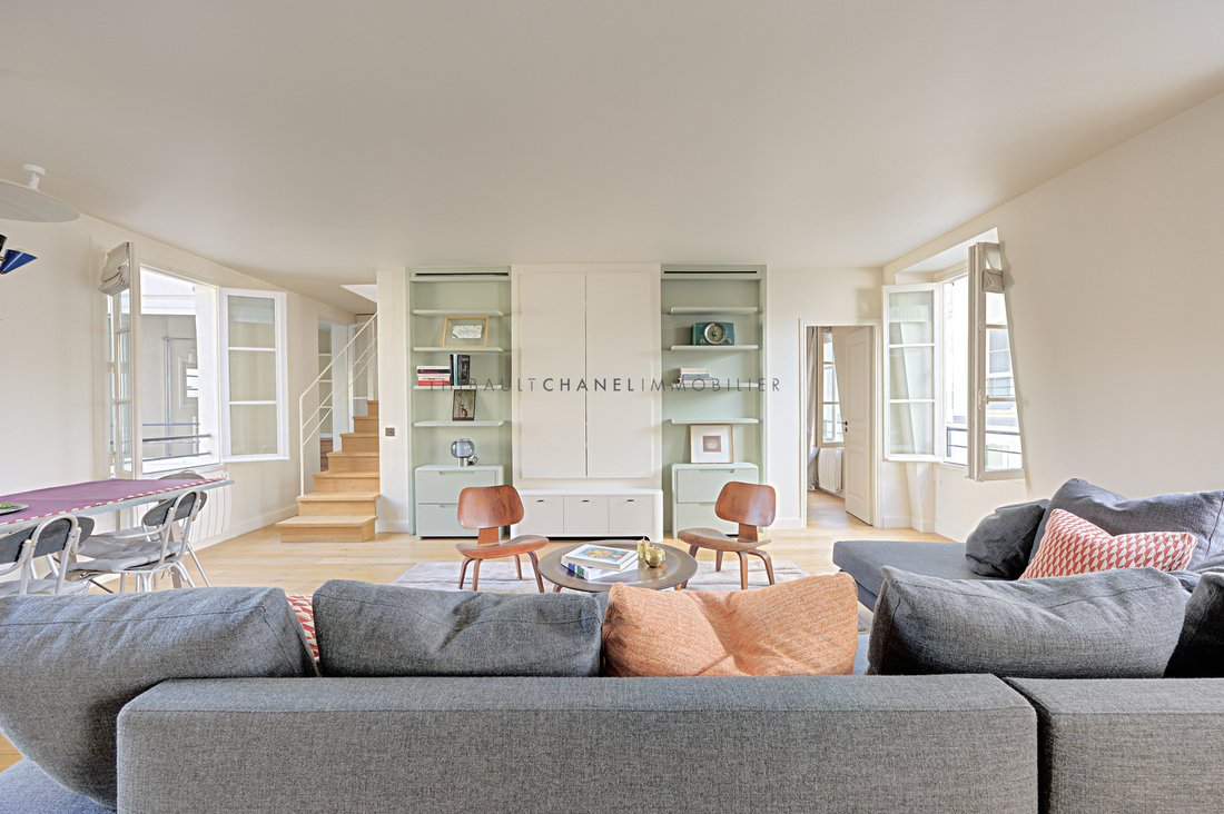 Apartment in Montorgueil-Saint Denis, Paris 2e Arrondissement, Paris 4 - 17357428