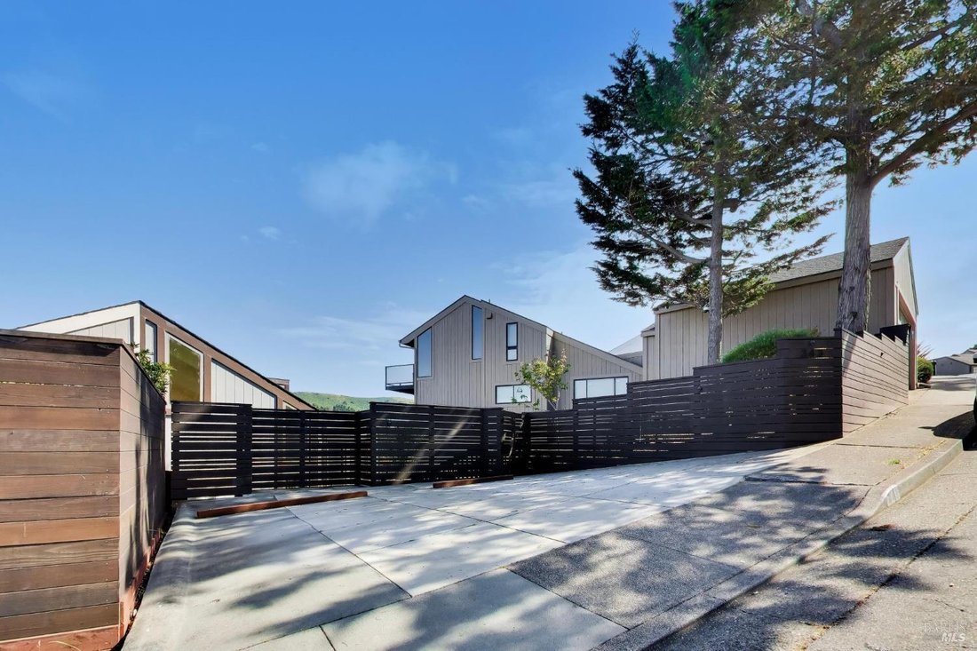House in Mill Valley, California, United States 3 - 17761936
