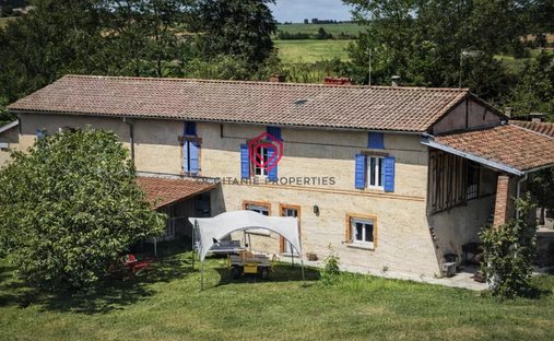 Estate in Escosse, Occitania, France 1