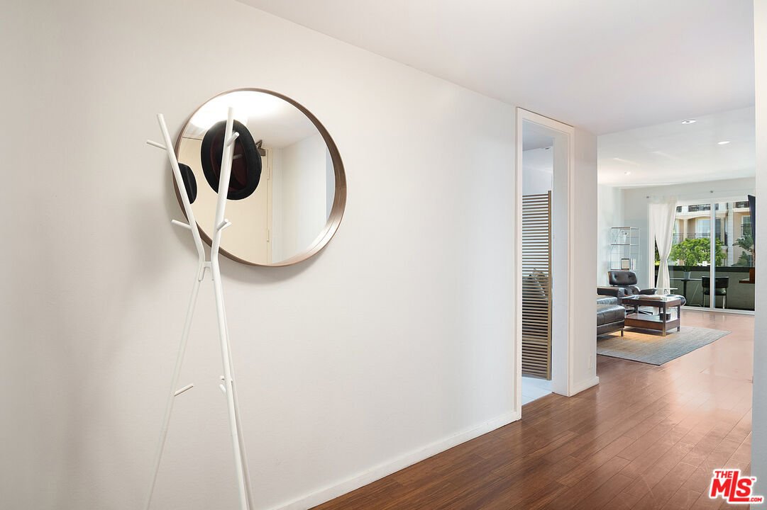 Condo in Marina del Rey, California, United States 3 - 17756433
