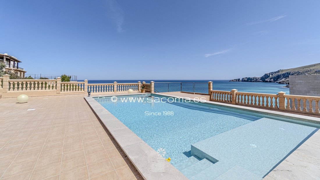 Chalet in Cala Mesquida, Capdepera, Balearic Islands 1 - 17745454