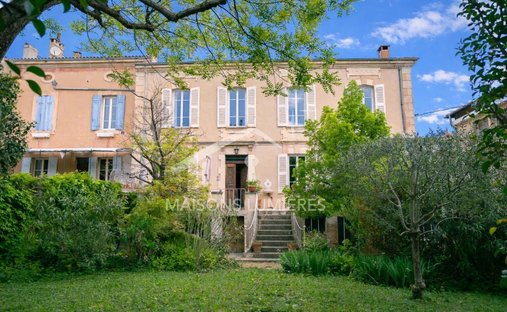 House in Centre Nord, Apt, France 1